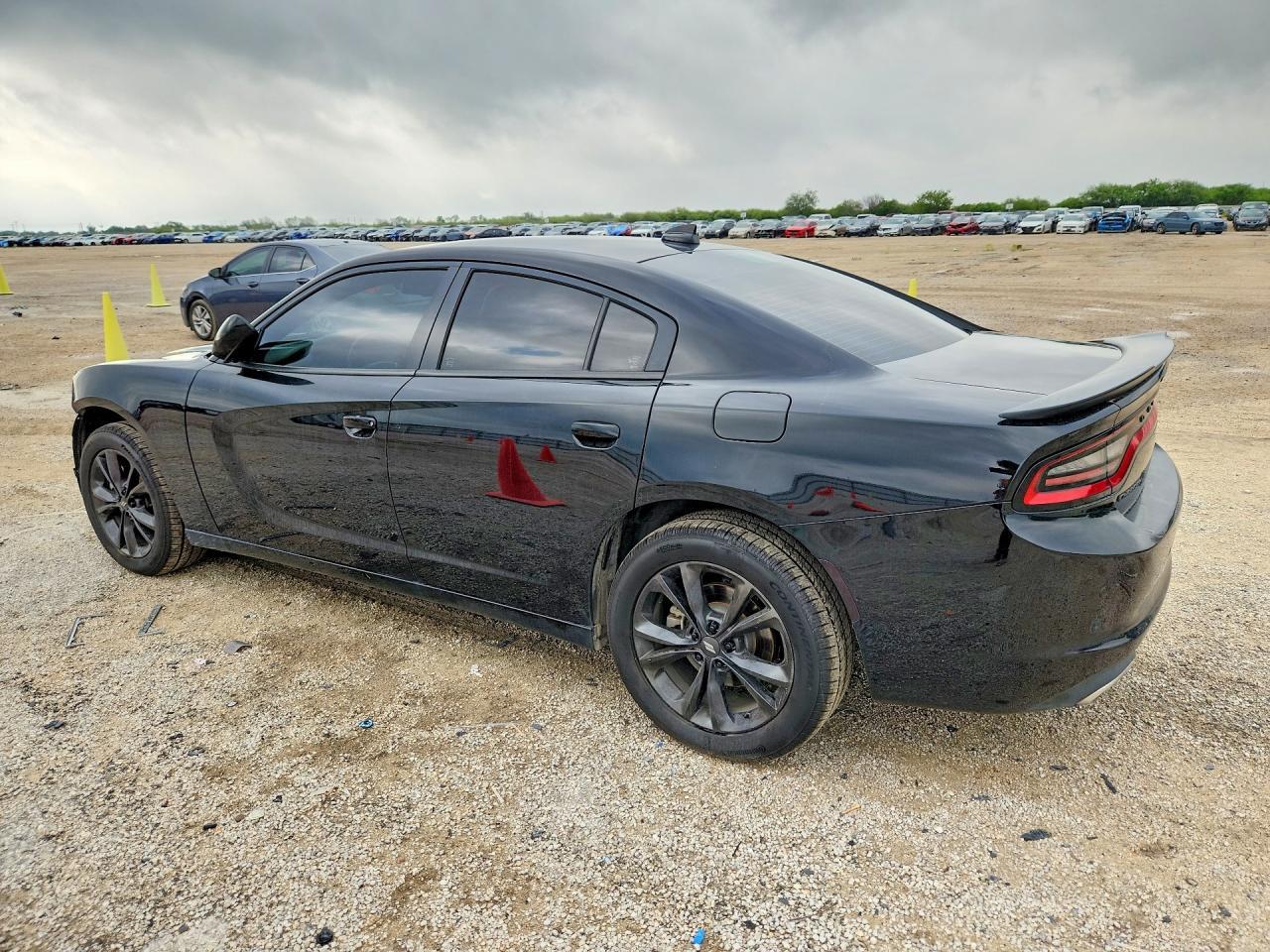 2023 Dodge Charger Sxt - zdjęcie 2