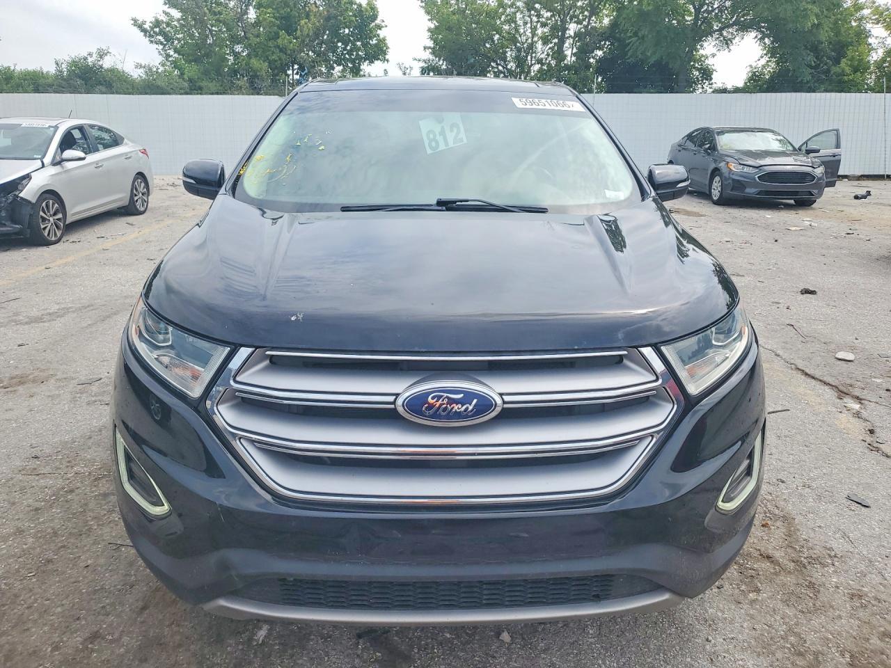 2018 Ford Edge Titanium - zdjęcie 5
