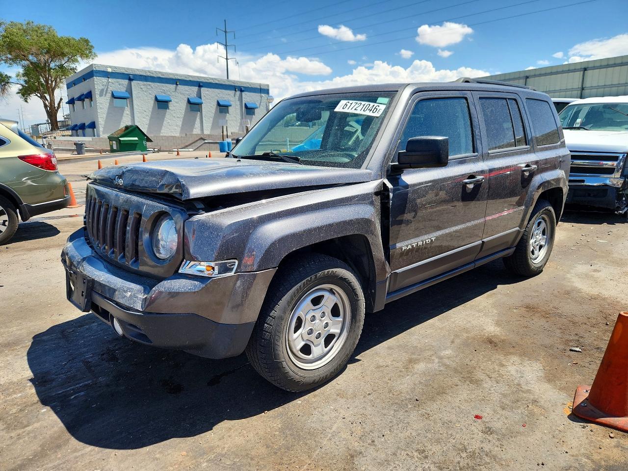 2016 Jeep Patriot Sport - zdjęcie główne