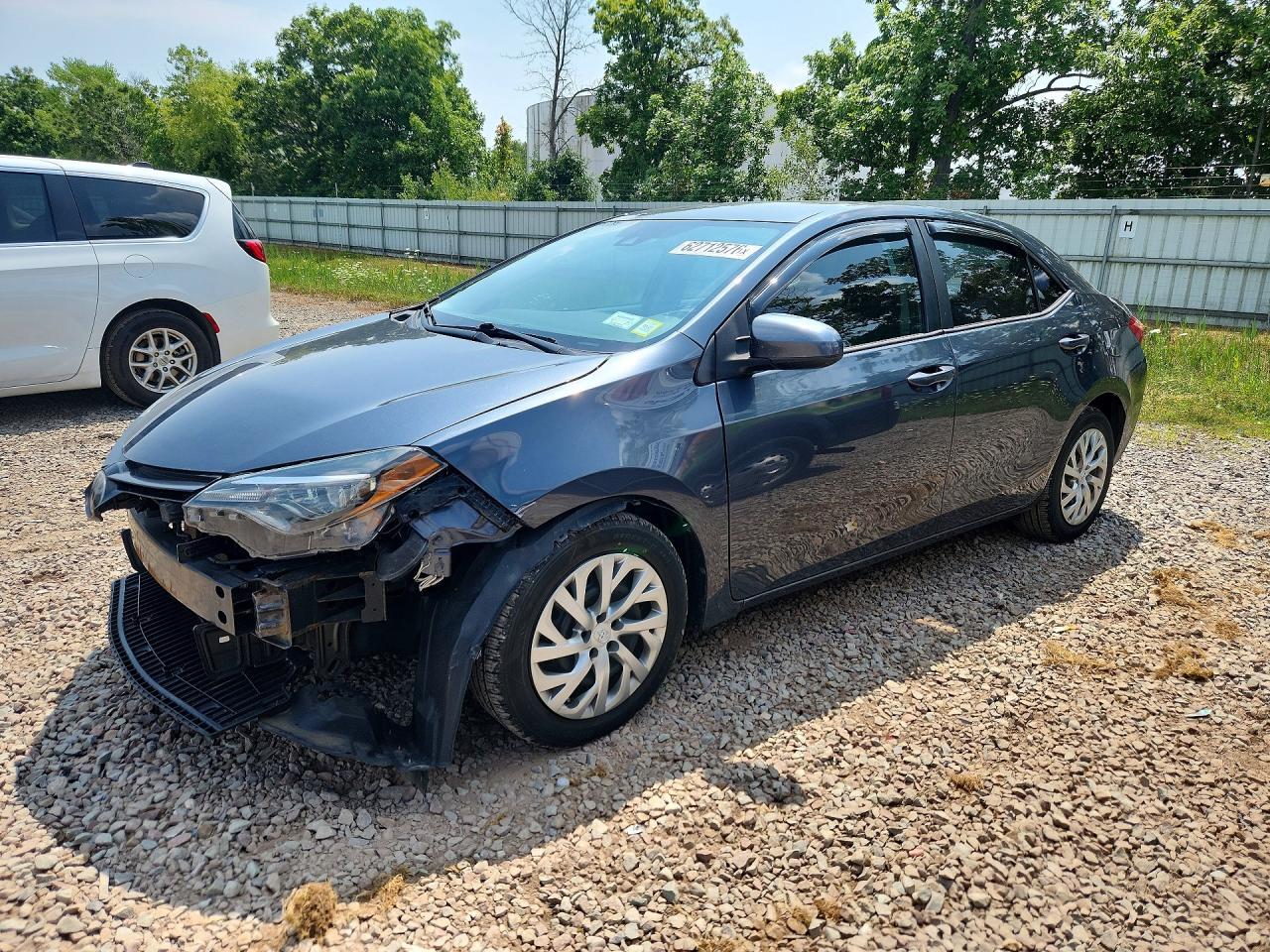 2019 Toyota Corolla Le - zdjęcie główne