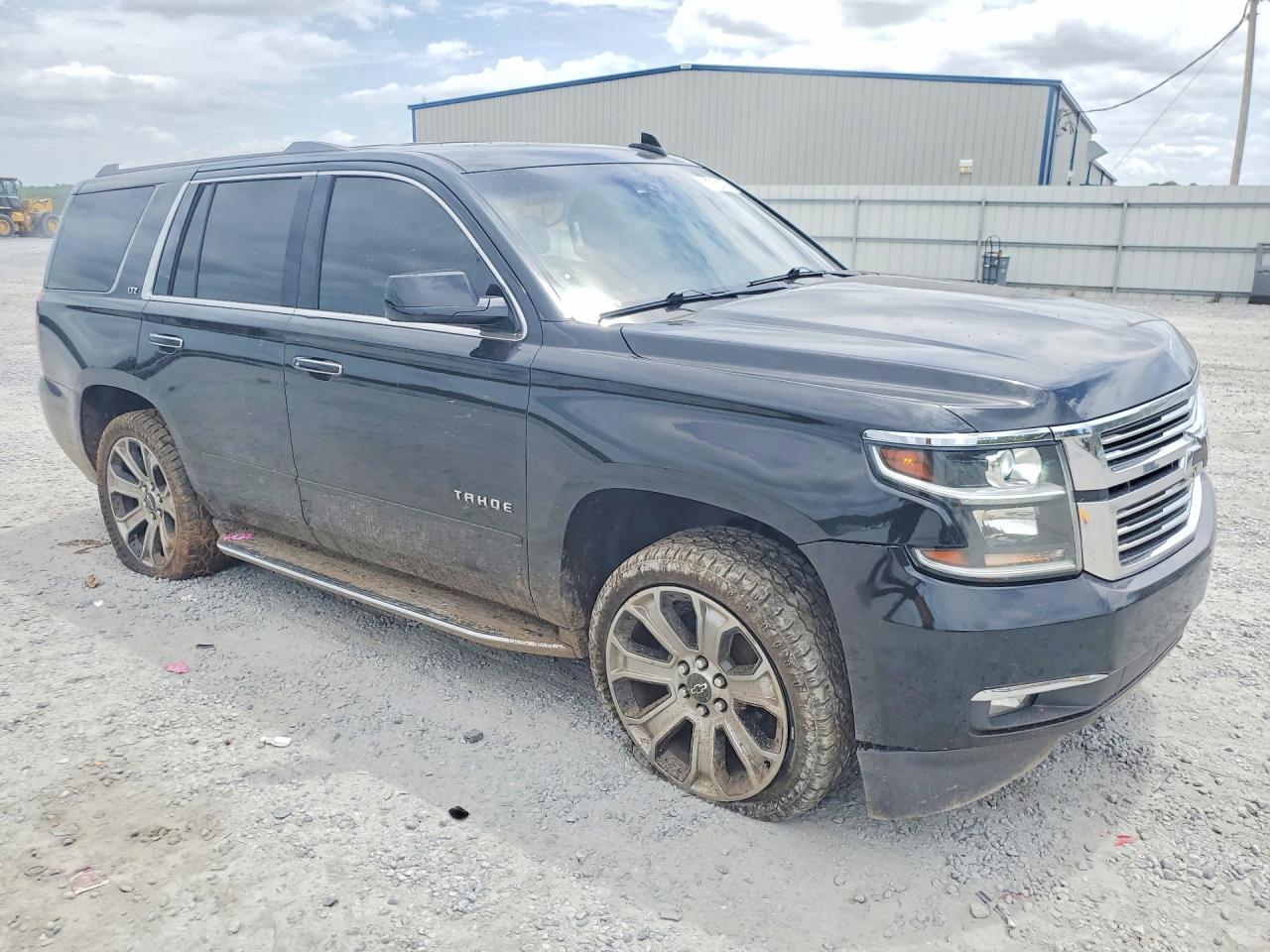 2015 Chevrolet Tahoe C1500 Ltz - zdjęcie 4