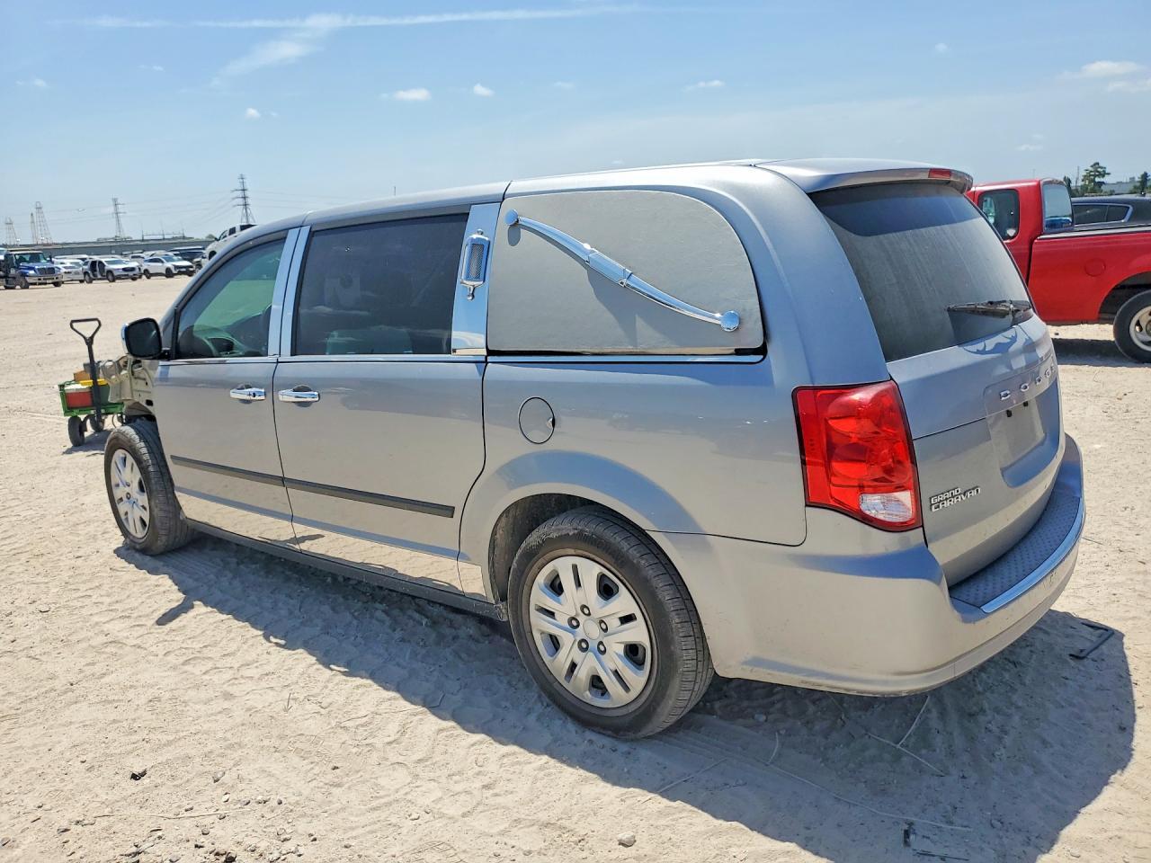 2016 Dodge Grand Caravan Se - zdjęcie 2