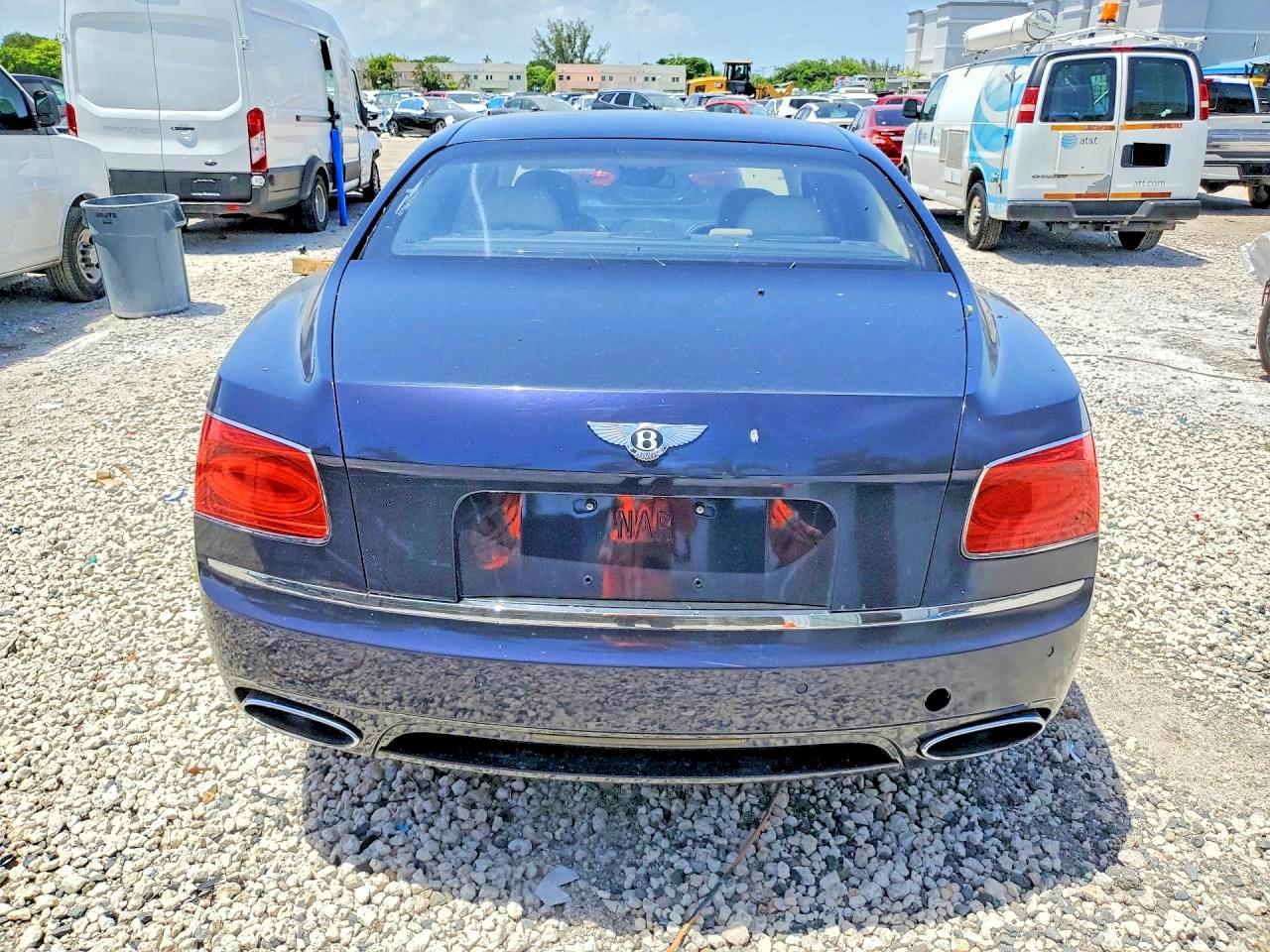 2014 Bentley Flying Spur - zdjęcie 6