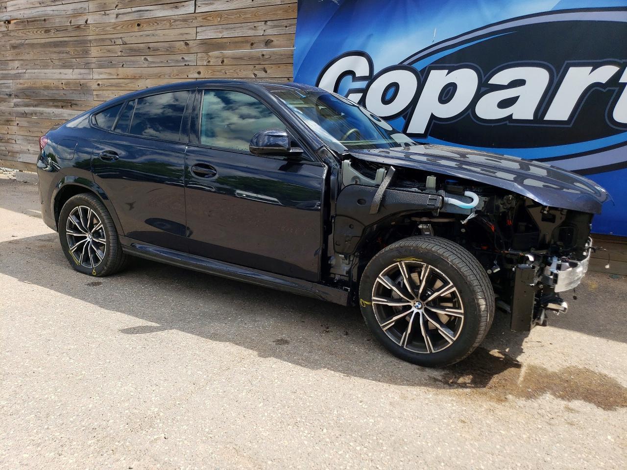 2027 BMW X6 xDrive40I - zdjęcie 4