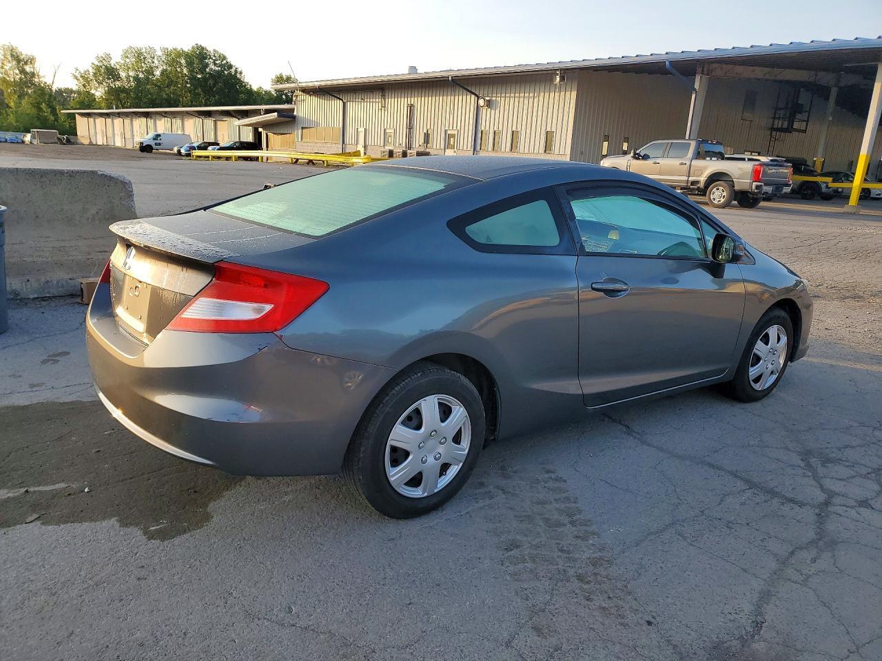 2013 Honda Civic Lx - zdjęcie 3