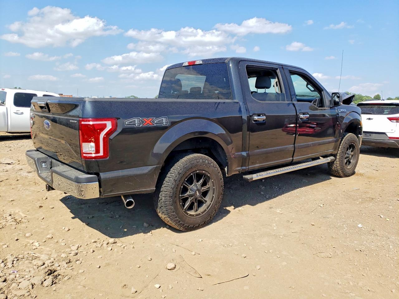2015 Ford F150 Supercrew - zdjęcie 3