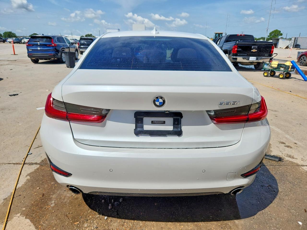 2020 BMW 330I - zdjęcie 6