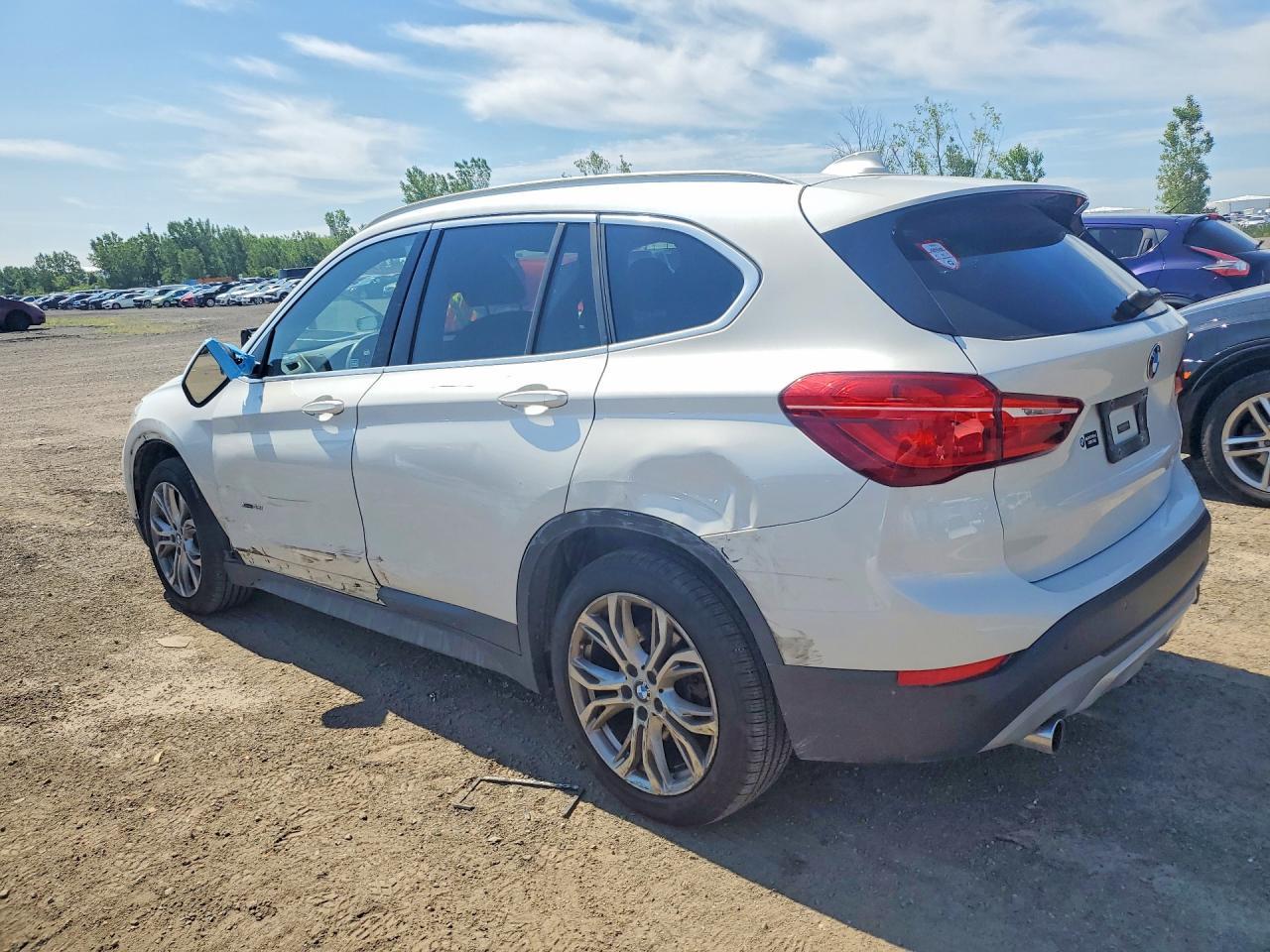 2018 BMW X1 xDrive28I - zdjęcie 2