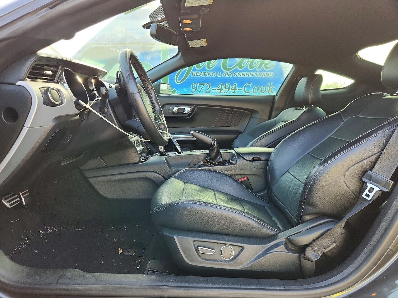 2017 Ford Mustang - zdjęcie 7