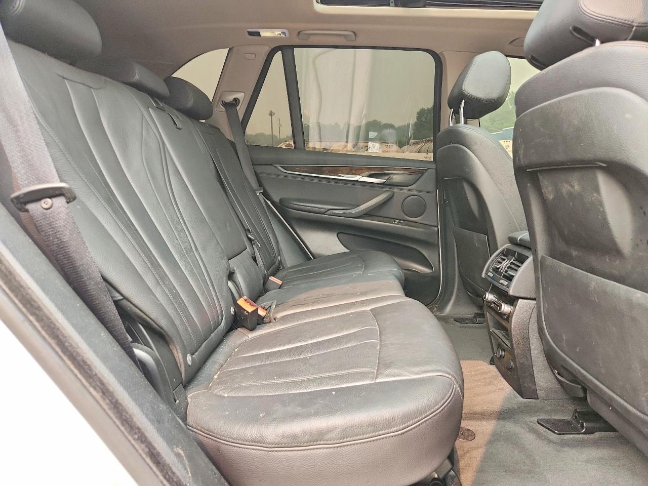 2016 BMW X5 xDrive35I - zdjęcie 11
