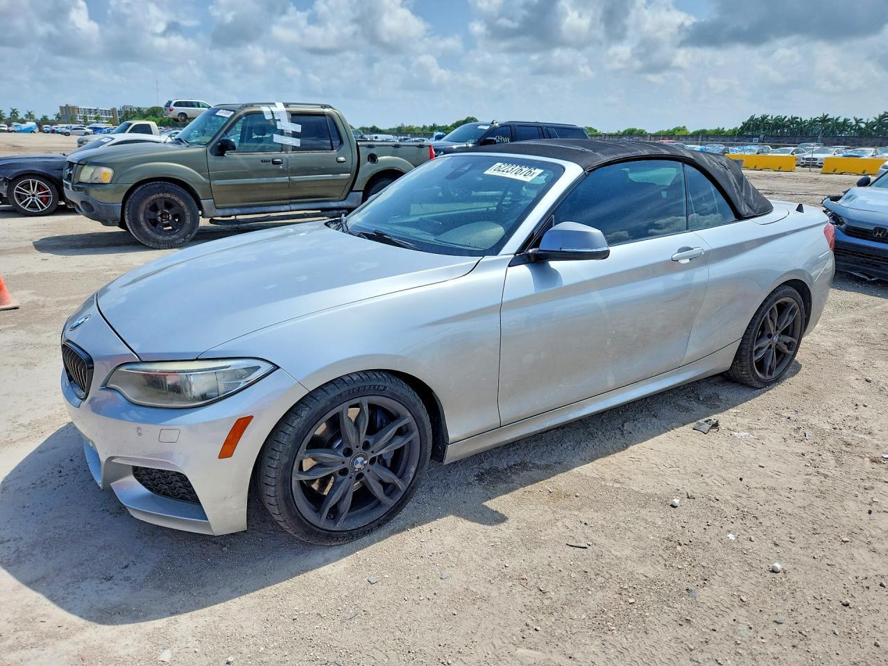2016 BMW Seria 2 Cabrio M235i - zdjęcie główne
