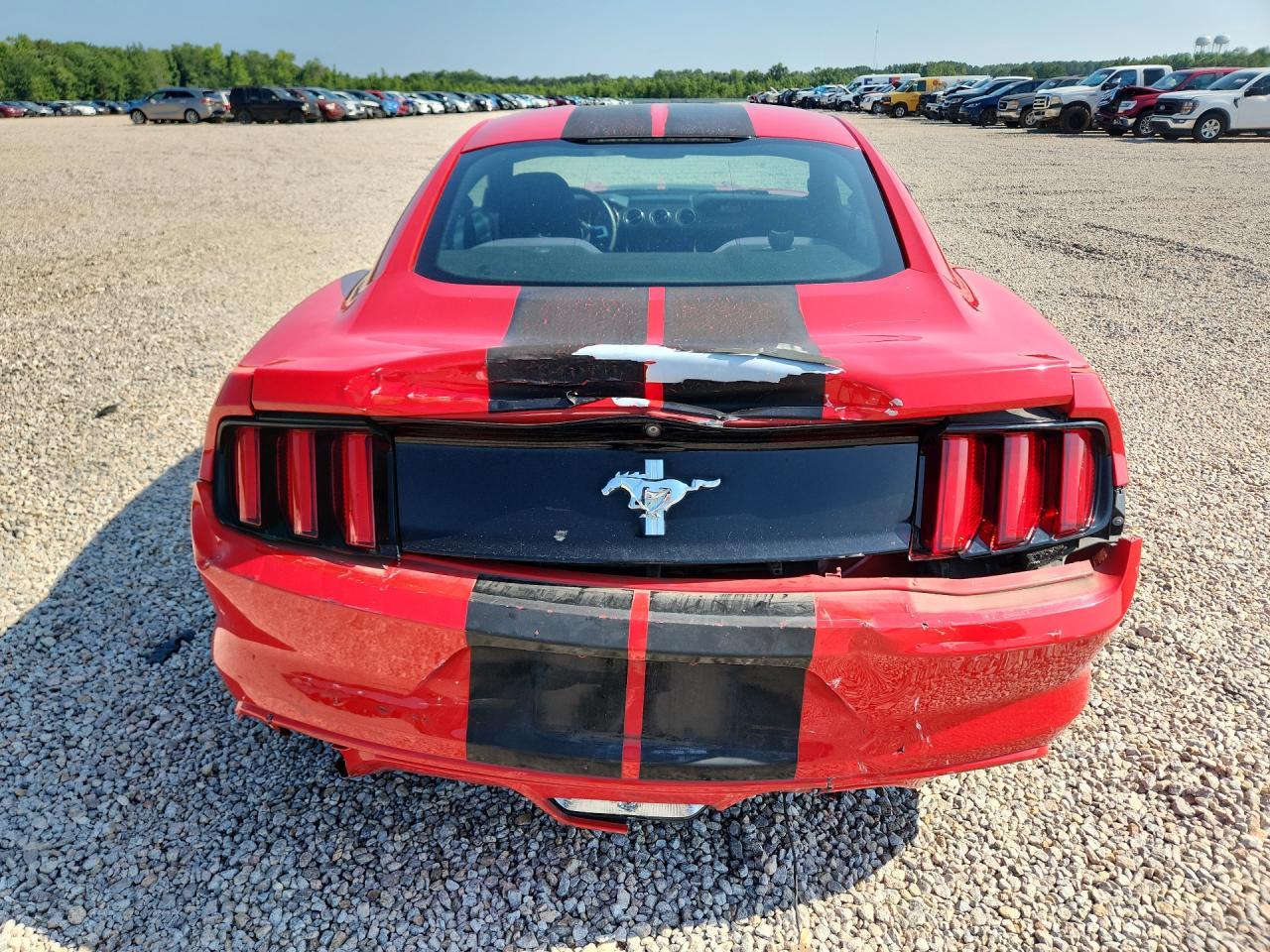 2017 Ford Mustang - zdjęcie 6