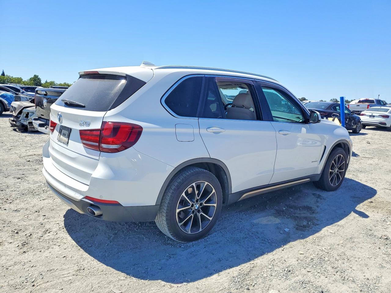 2015 BMW X5 xDrive35I - zdjęcie 3