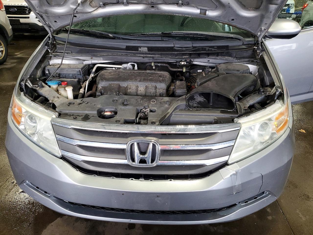 2016 Honda Odyssey Se - zdjęcie 12