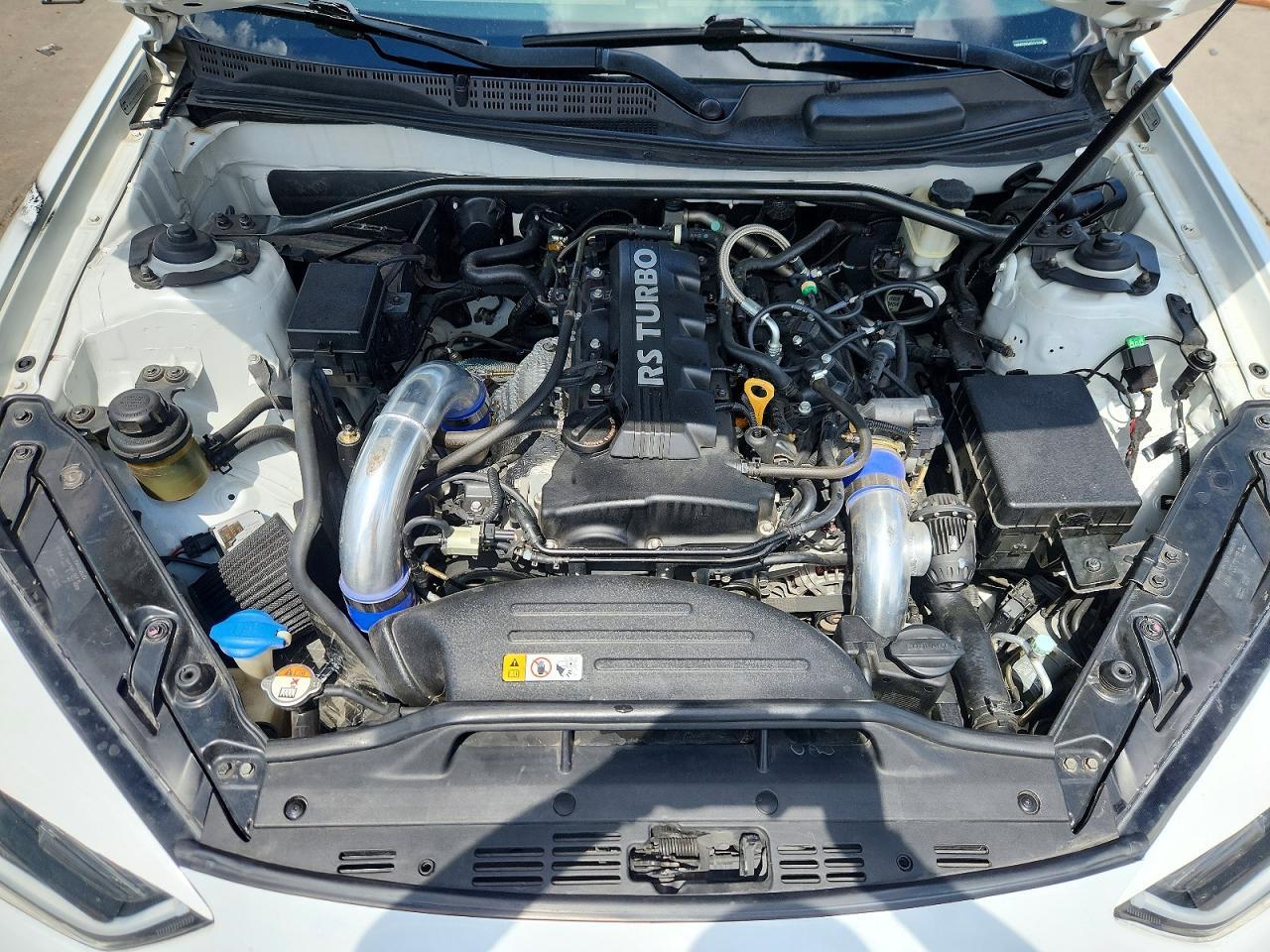 2014 Hyundai Genesis Coupe 2.0T - zdjęcie 11
