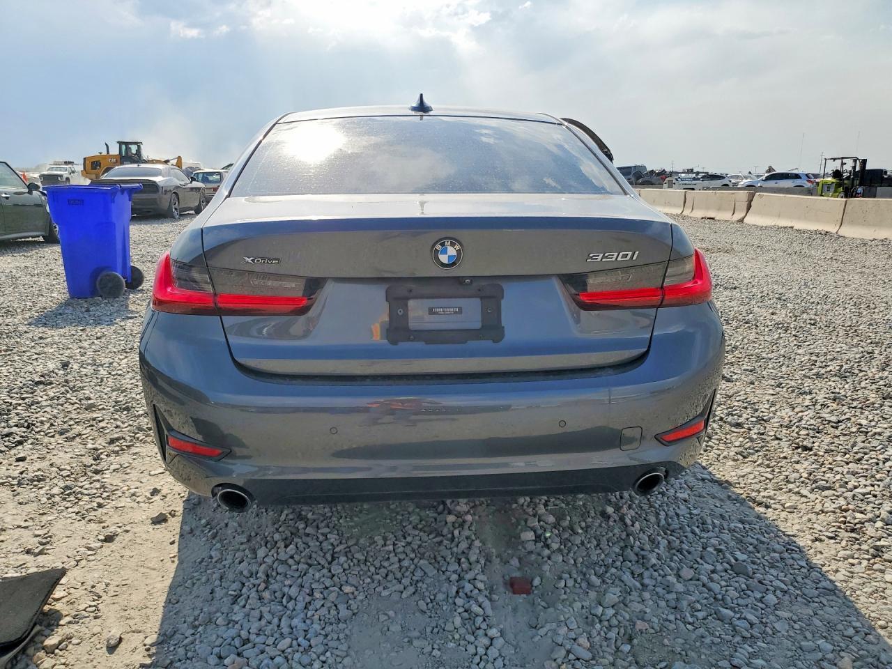 2021 BMW 330Xi - zdjęcie 6