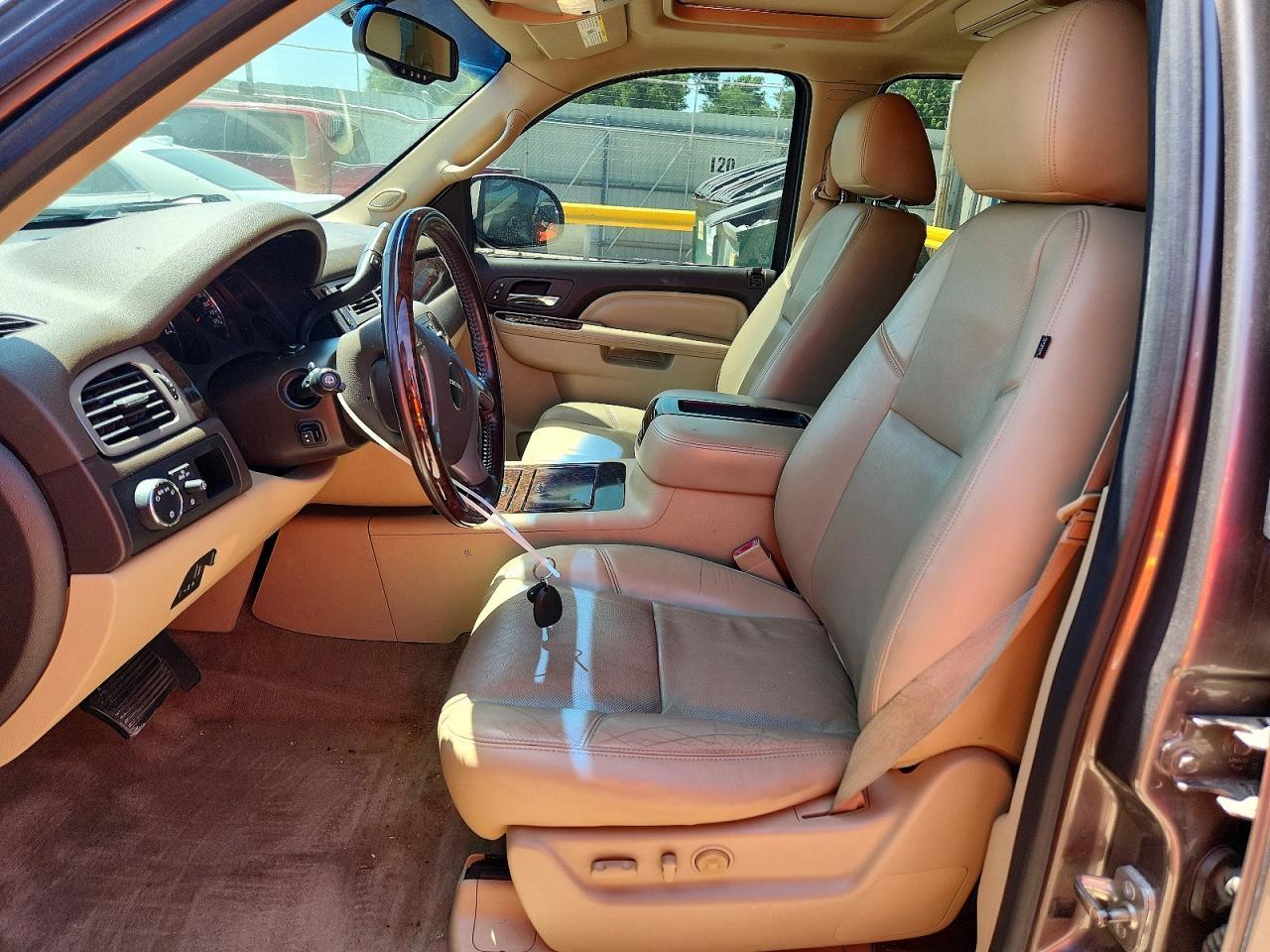 2014 GMC Yukon Denali - zdjęcie 7