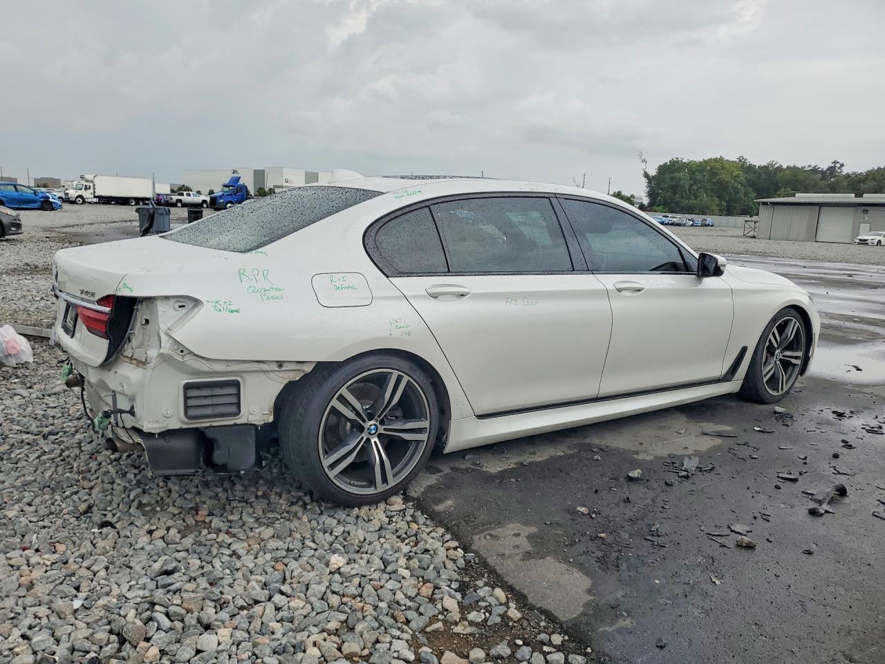 2019 BMW 740 I - zdjęcie 3