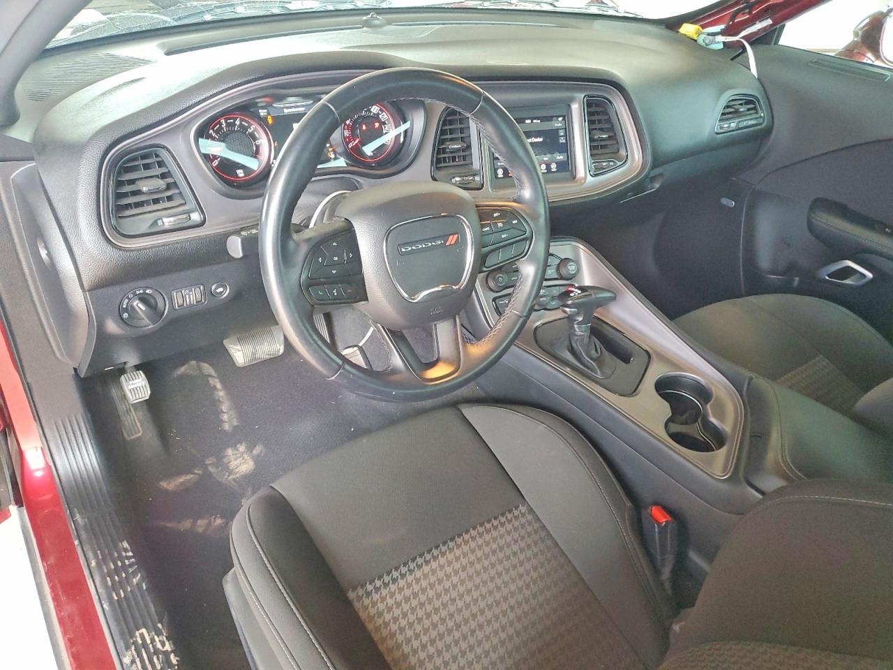 2023 Dodge Challenger Gt - zdjęcie 8