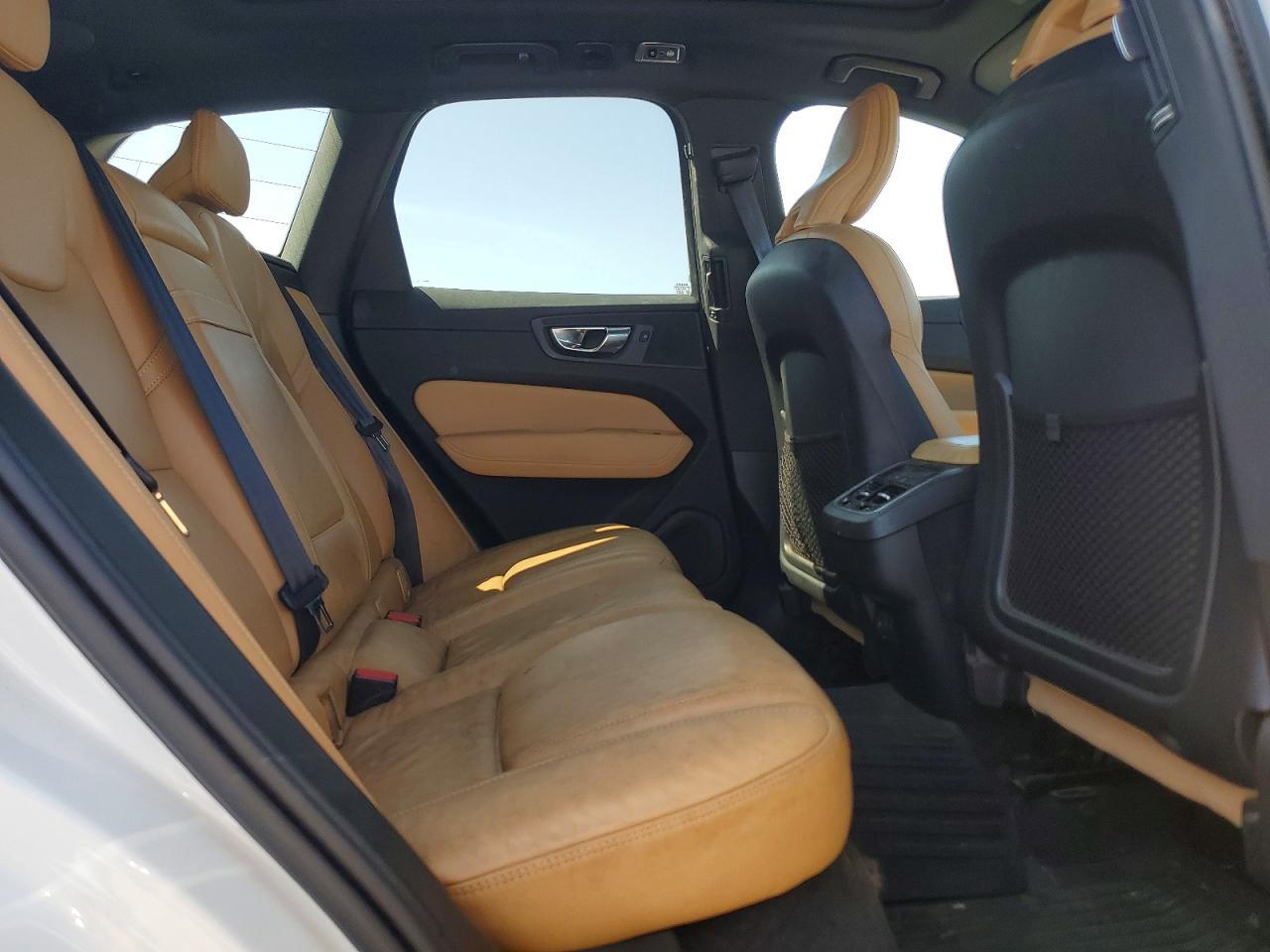 2021 Volvo Xc60 T5 Inscription - zdjęcie 11