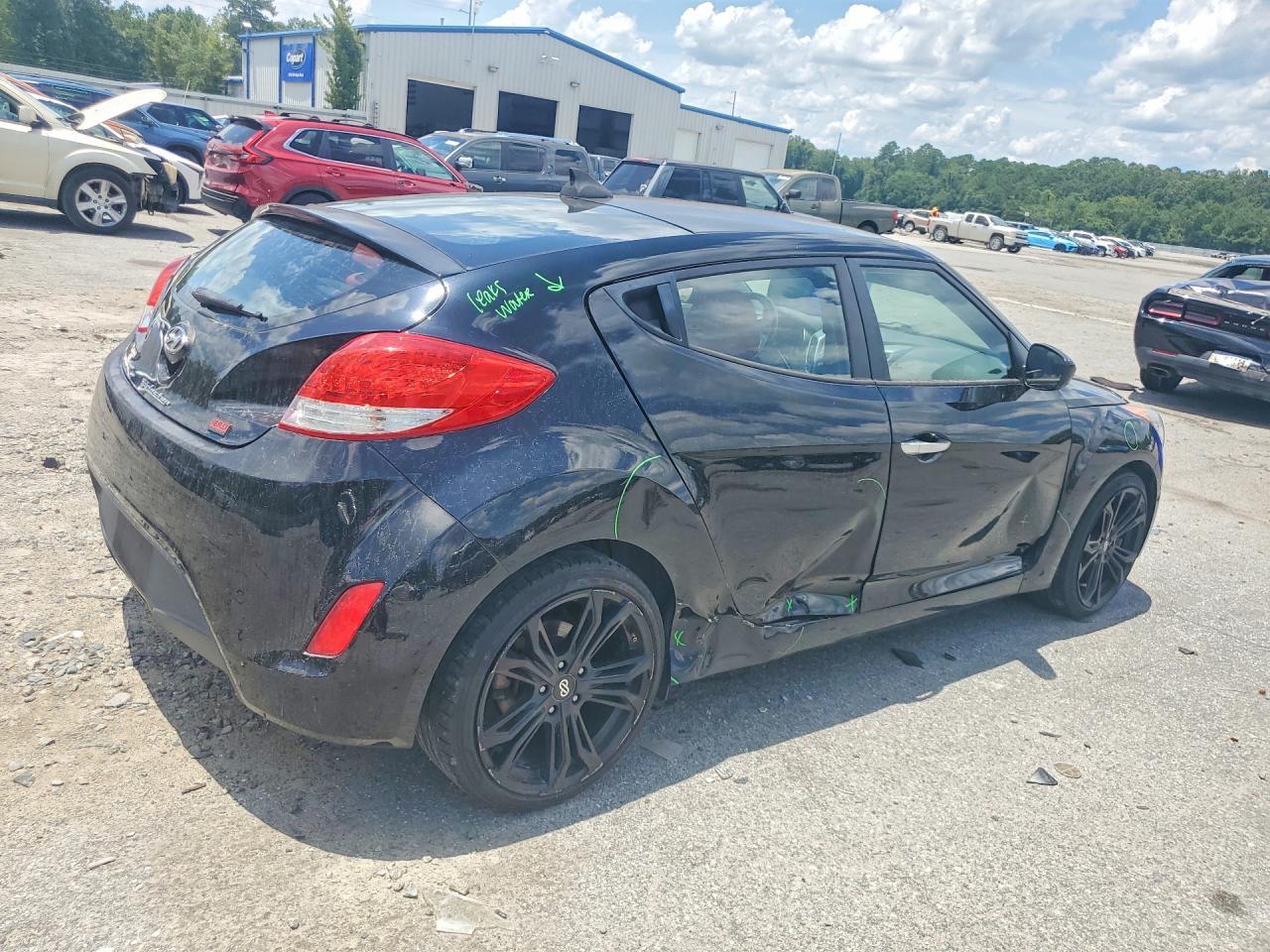 2014 Hyundai Veloster Re:flex - zdjęcie 3