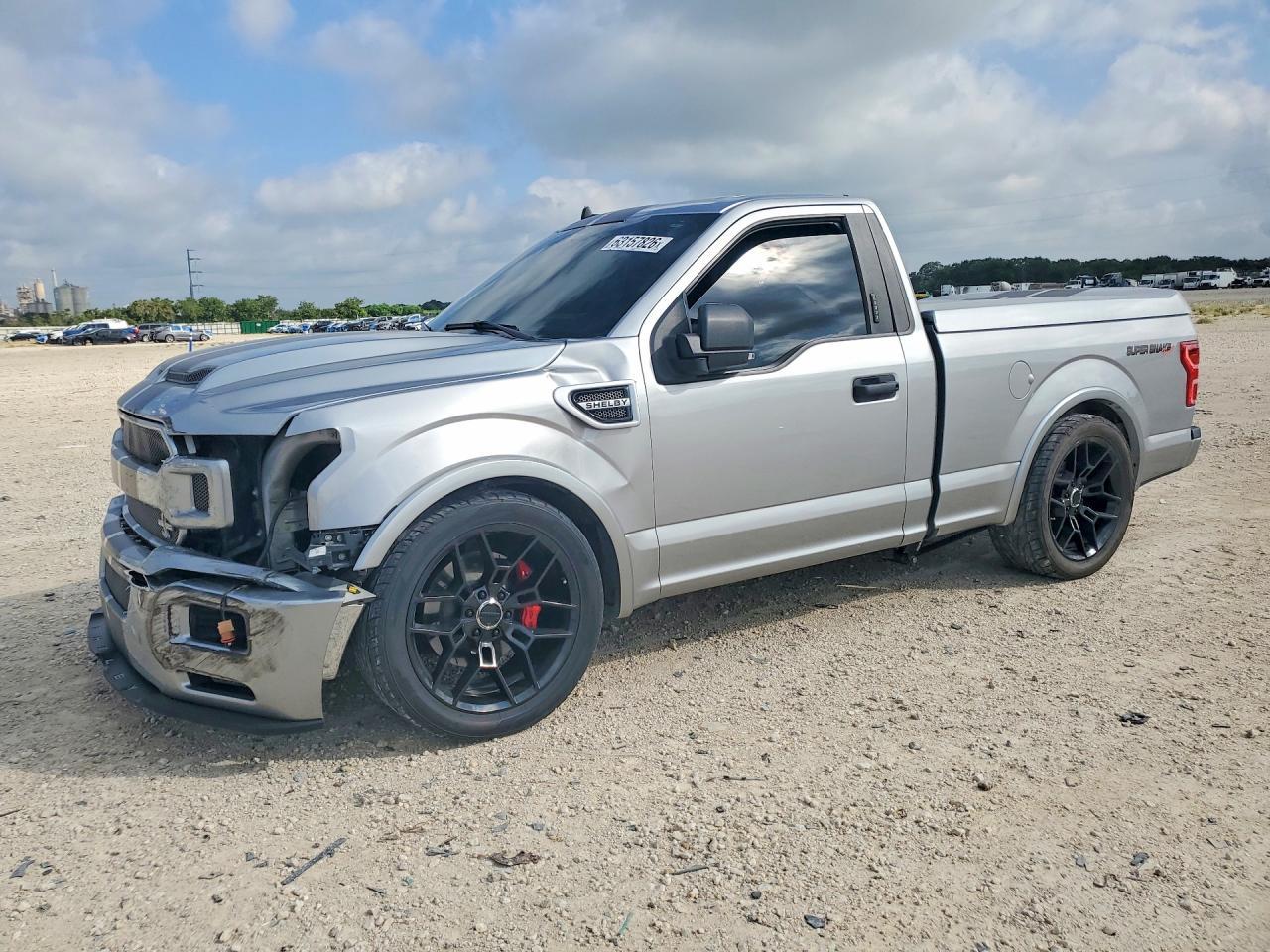 2020 Ford F150 - zdjęcie główne