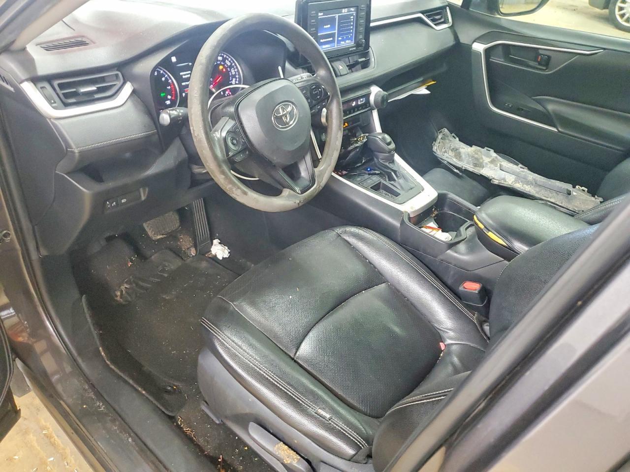 2021 Toyt Rav4 Le - zdjęcie 8