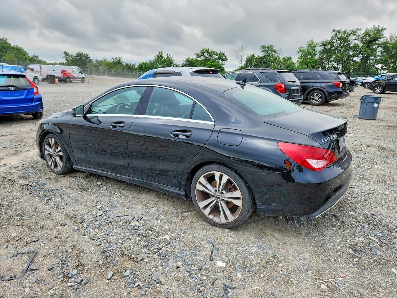 2018 Mercedes-Benz Cla 250 - zdjęcie 2