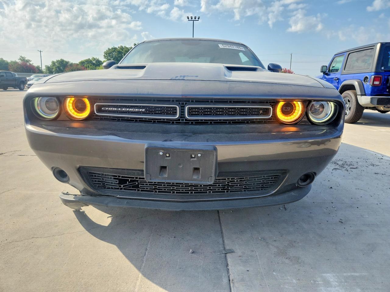 2023 Dodge Challenger Sxt - zdjęcie 5