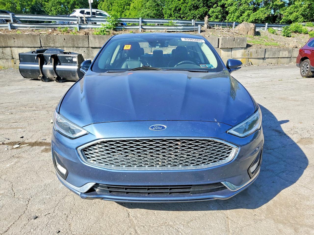 2019 Ford Fusion Titanium - zdjęcie 5