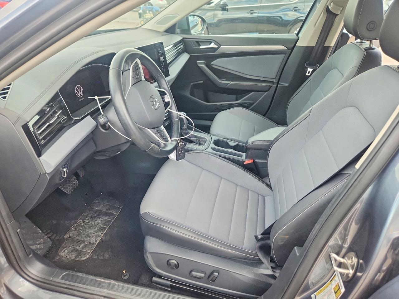 2025 Volkswagen Jetta Se - zdjęcie 7