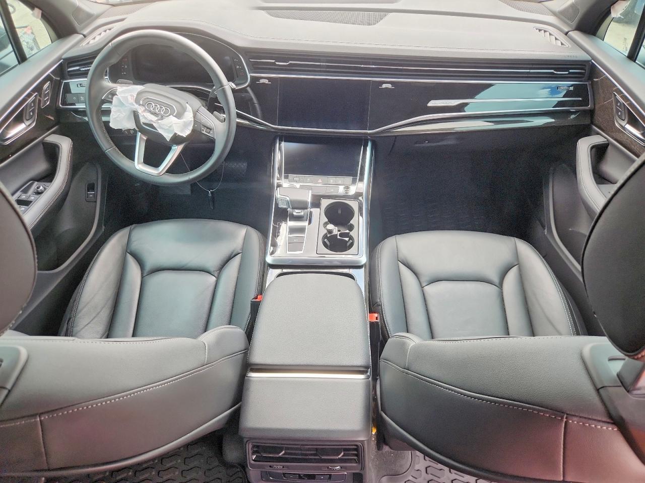 2025 Audi Q7 Premium Plus - zdjęcie 8