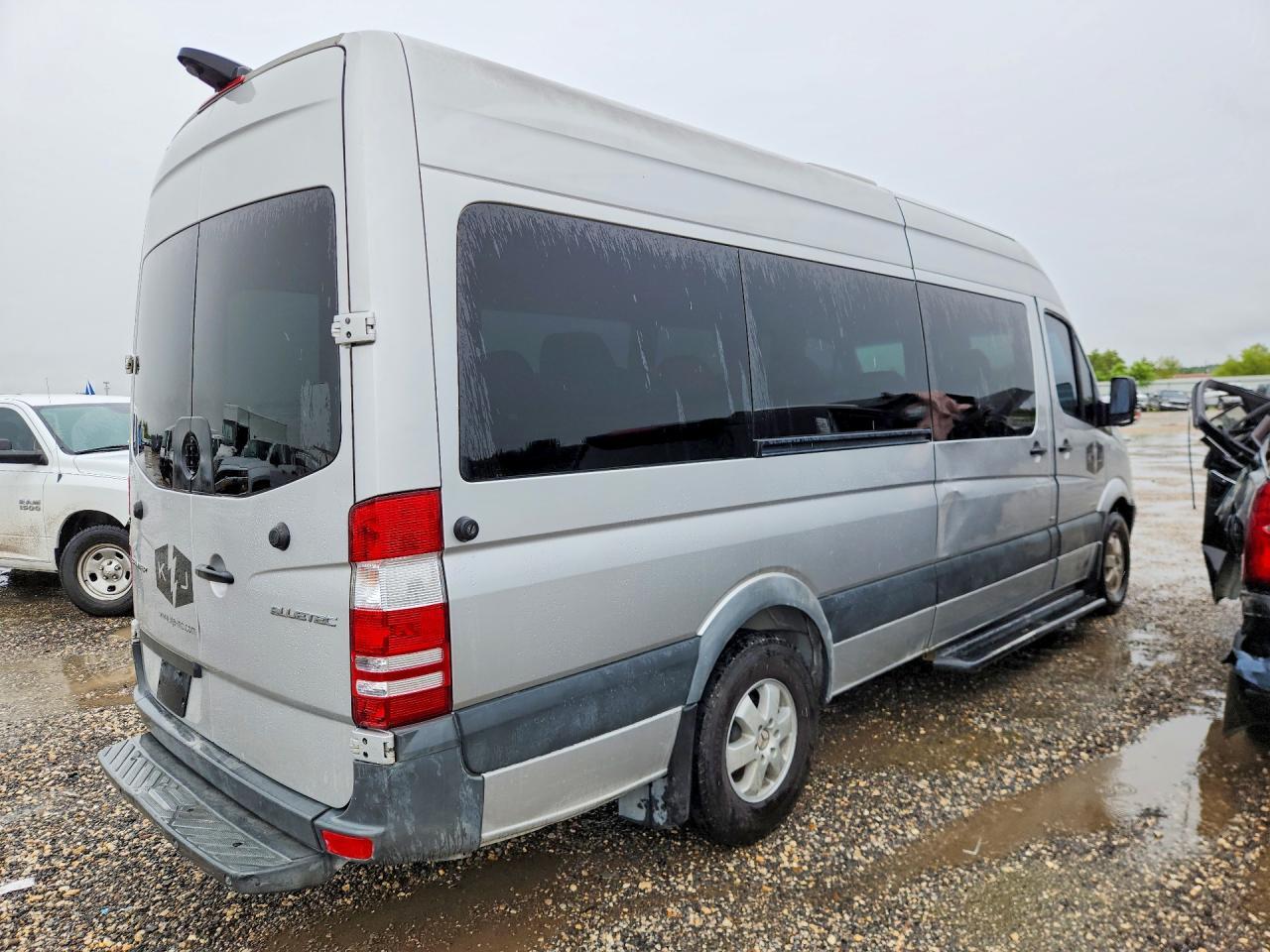 2016 Mercedes-Benz Sprinter 2500 - zdjęcie 3