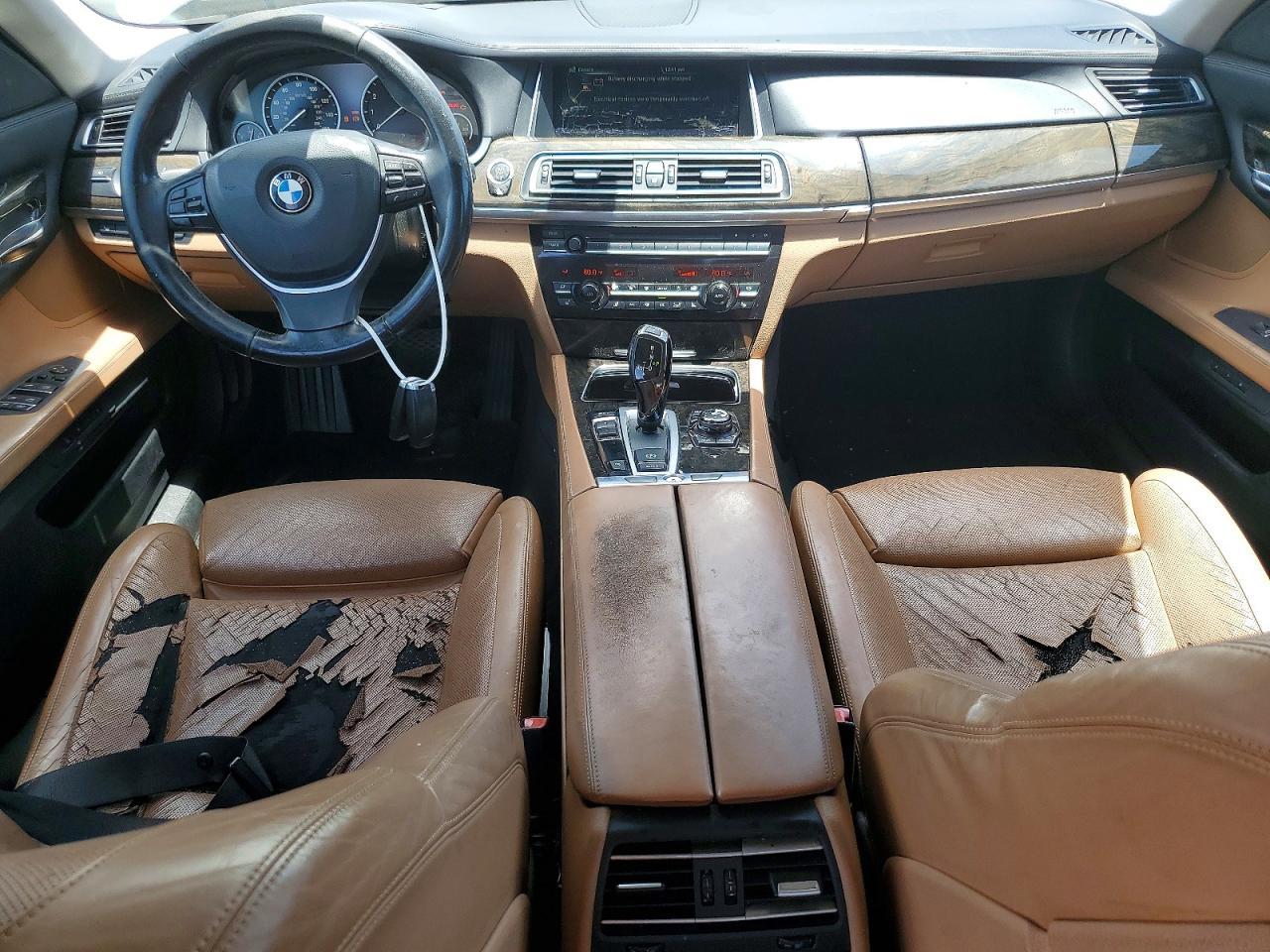 2013 BMW 750 Li - zdjęcie 8