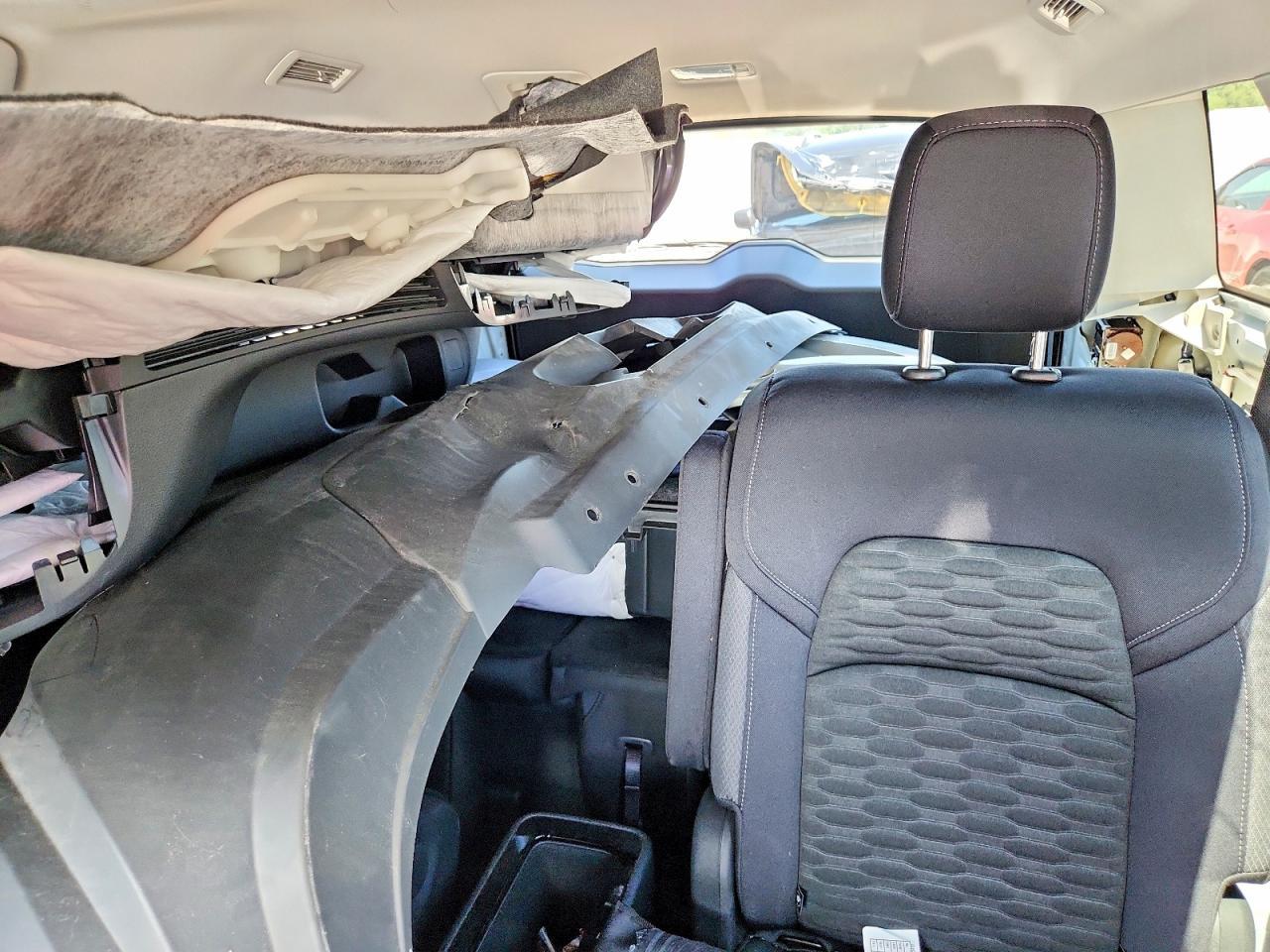 2015 Nissan Pathfinder S - zdjęcie 10