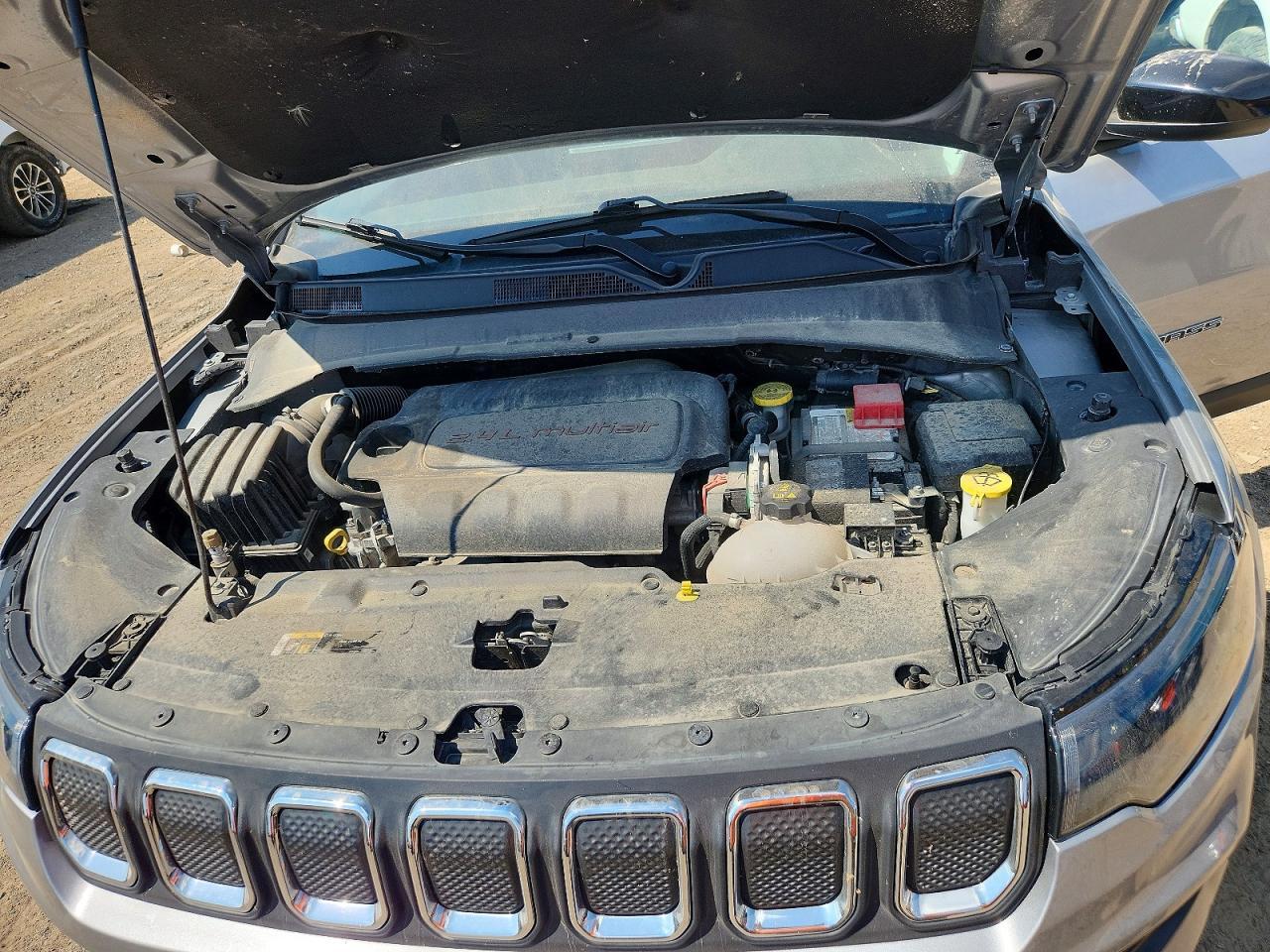 2022 Jeep Compass Latitude Lux - zdjęcie 12