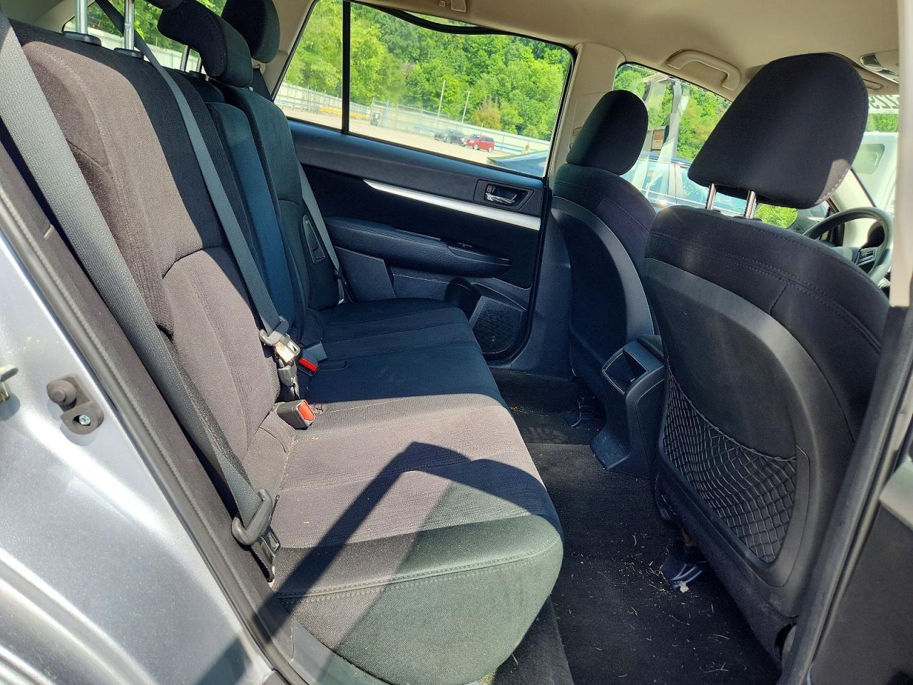 2013 Subaru Outback 2.5I - zdjęcie 11