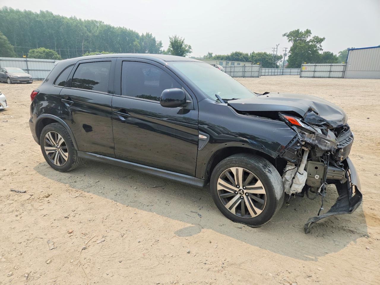 2020 Mitsubishi Outlander Sport Es - zdjęcie 4