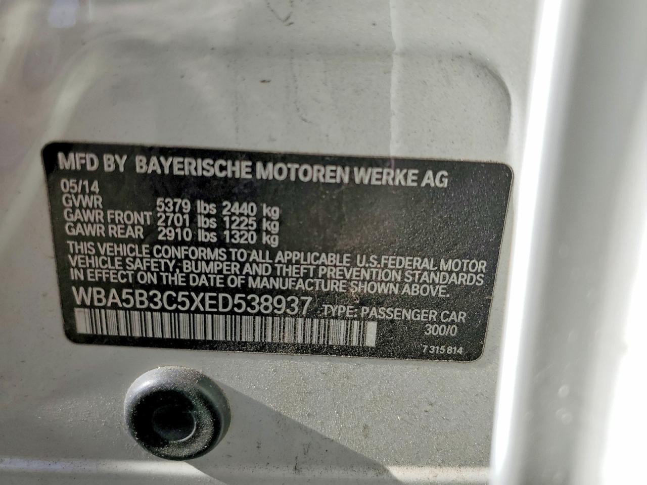 2014 BMW 535 Xi - zdjęcie 12