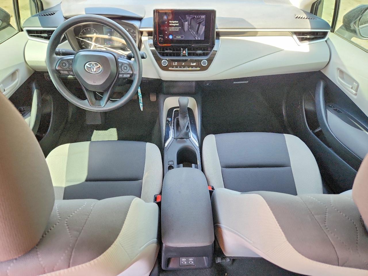 2024 Toyota Corolla Le - zdjęcie 8