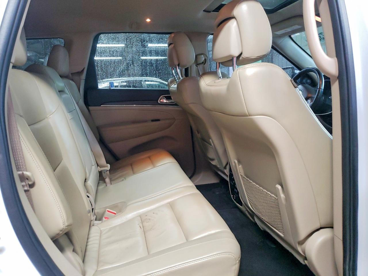 2019 Jeep Grand Cherokee Limited - zdjęcie 11