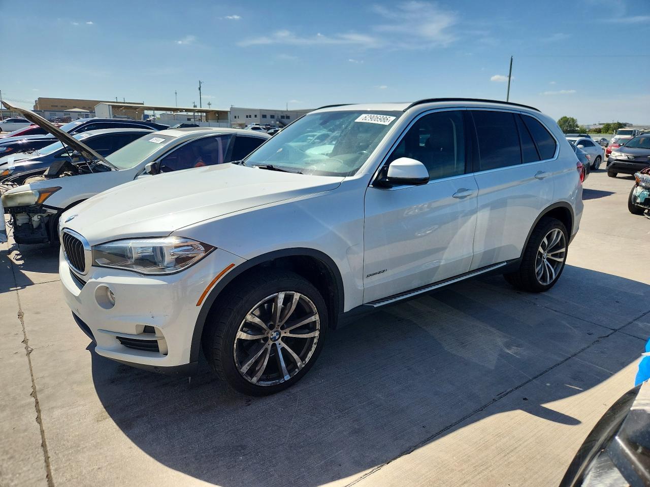 2015 BMW X5 xDrive35I - zdjęcie główne