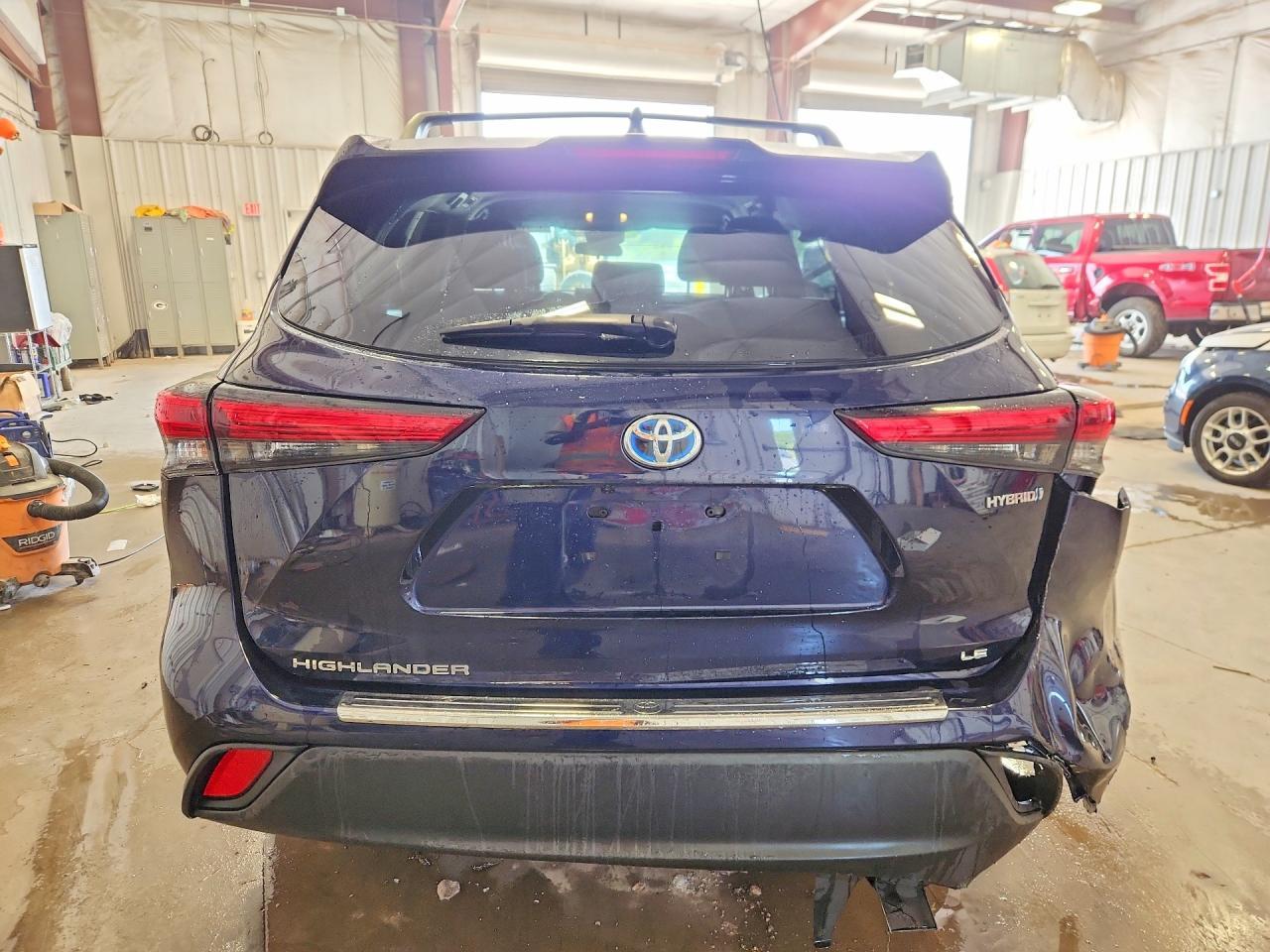 2023 Toyota Highlander Hybrid Le - zdjęcie 6