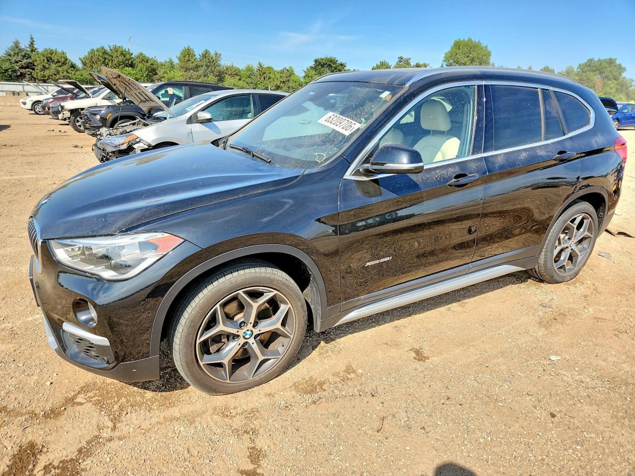 2016 BMW X1 xDrive28I - zdjęcie główne