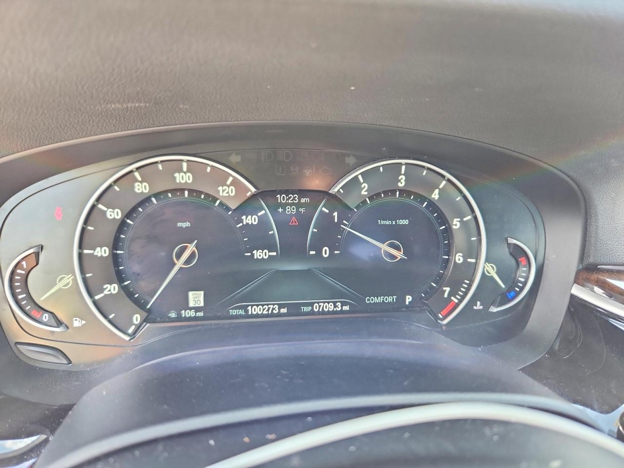 2017 BMW Seria 5 530i - zdjęcie 9