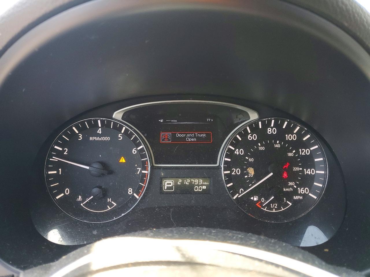 2013 Nissan Altima 2.5 - zdjęcie 9