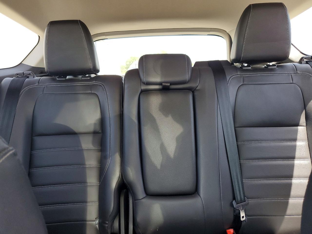 2017 Ford Escape Titanium - zdjęcie 10