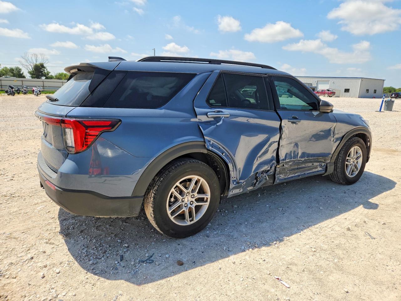 2025 Ford Explorer Active - zdjęcie 3