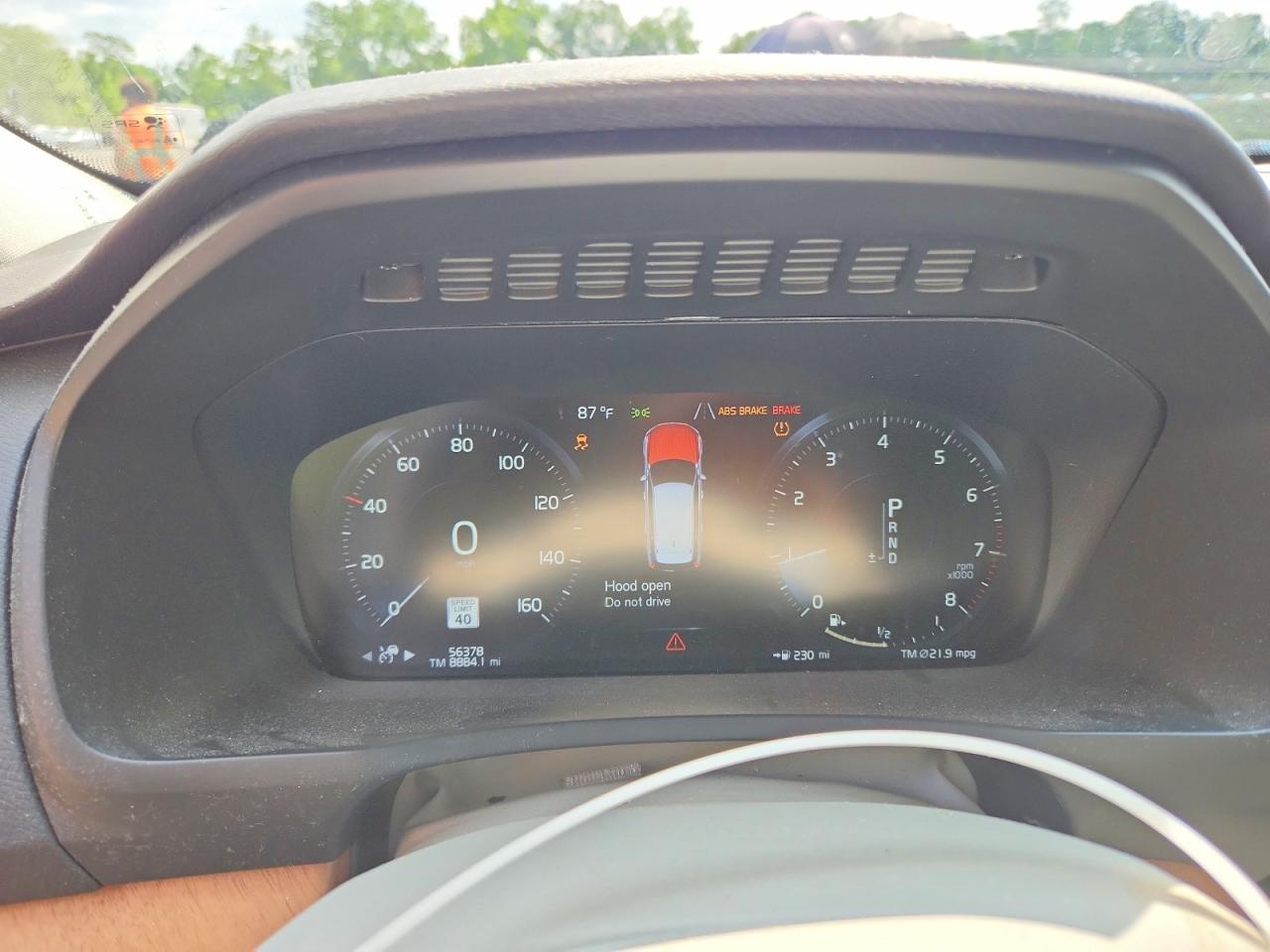 2021 Volvo Xc90 T6 Momentum - zdjęcie 9