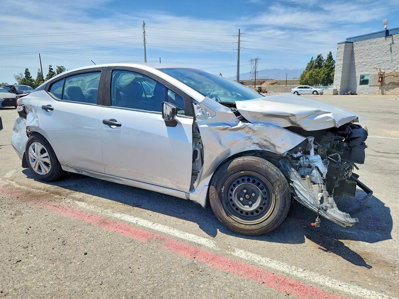 2021 Nissan Versa S - zdjęcie 4
